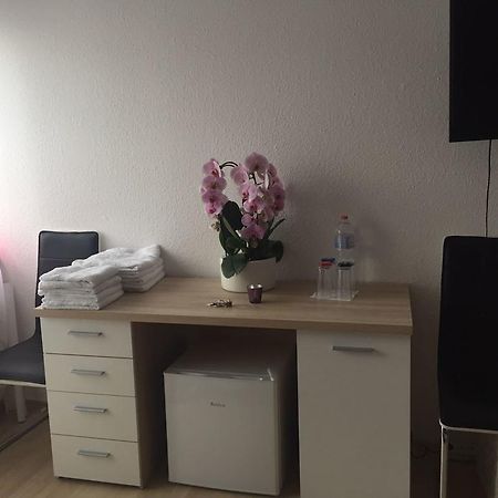 Privatzimmer Am Rathaus Kassel Kültér fotó